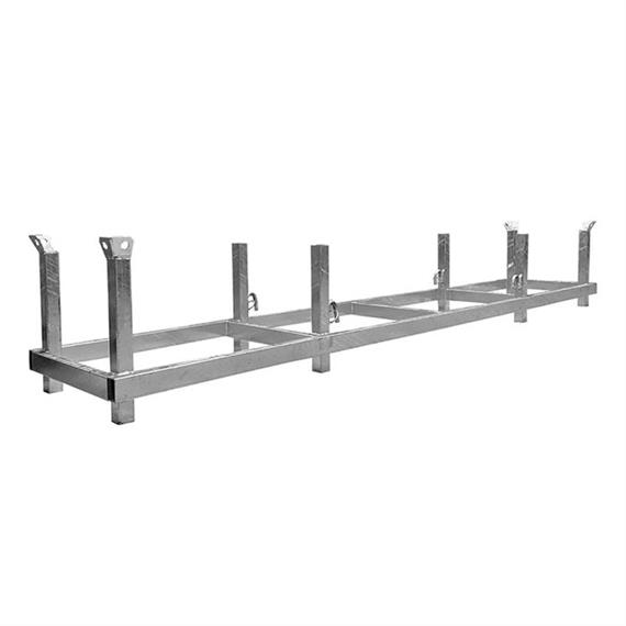 Long goods traverse Filling dimensions: 3.80 m x 0.50 m x 0.40 m Outer dimensions: 4.00 m x 0.70 m x 0.56 m especially for