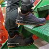 STAR - Low shoe, perforated, made of high-strength, abrasion-resistant and breathable On Dura® technical fabric and 1.8 - 2.0 mm thick B-Tech microfiber. - Size 37 | Bild 2