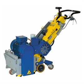 With hydraulic drive