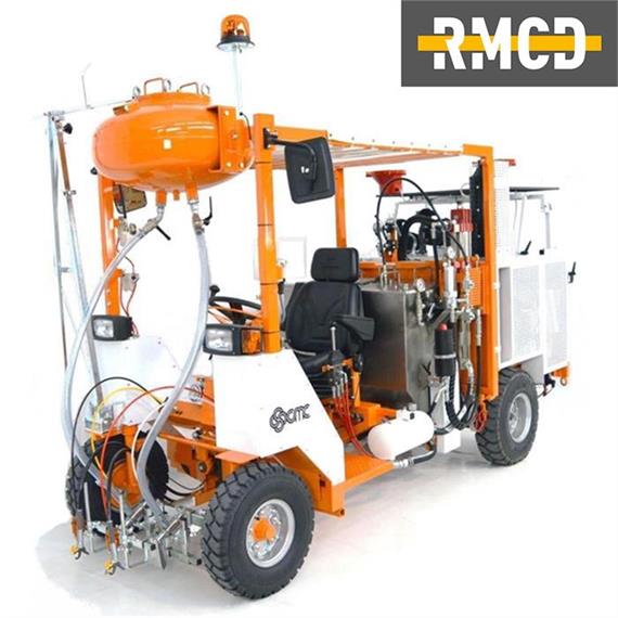 CMC AR 300 - Machine de marquage routier avec différentes possibilités de configuration