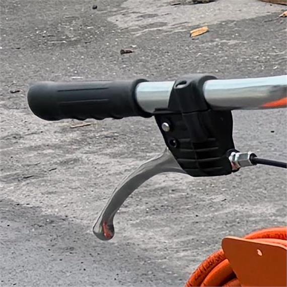 Ovládacia páka na uvoľnenie kábla